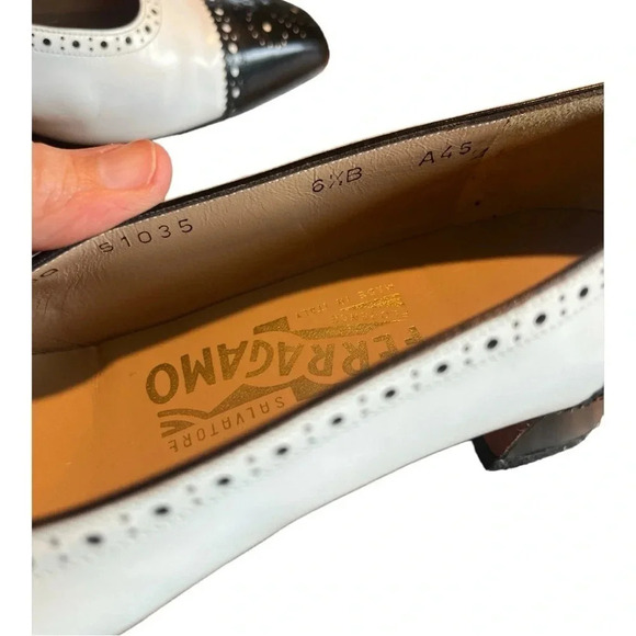 Vintage Ferragamo Square Toe Black and White Pumps Perfect Condition siz… - Picture 10 of 12